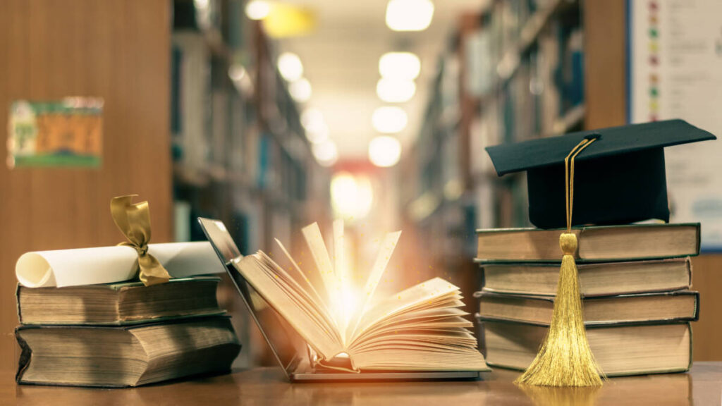 How to Find and Apply for Scholarships